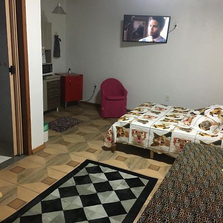 קנלה Estudio Dos Bonecos מראה חיצוני תמונה
